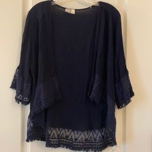 Francesca’s navy blue kimono